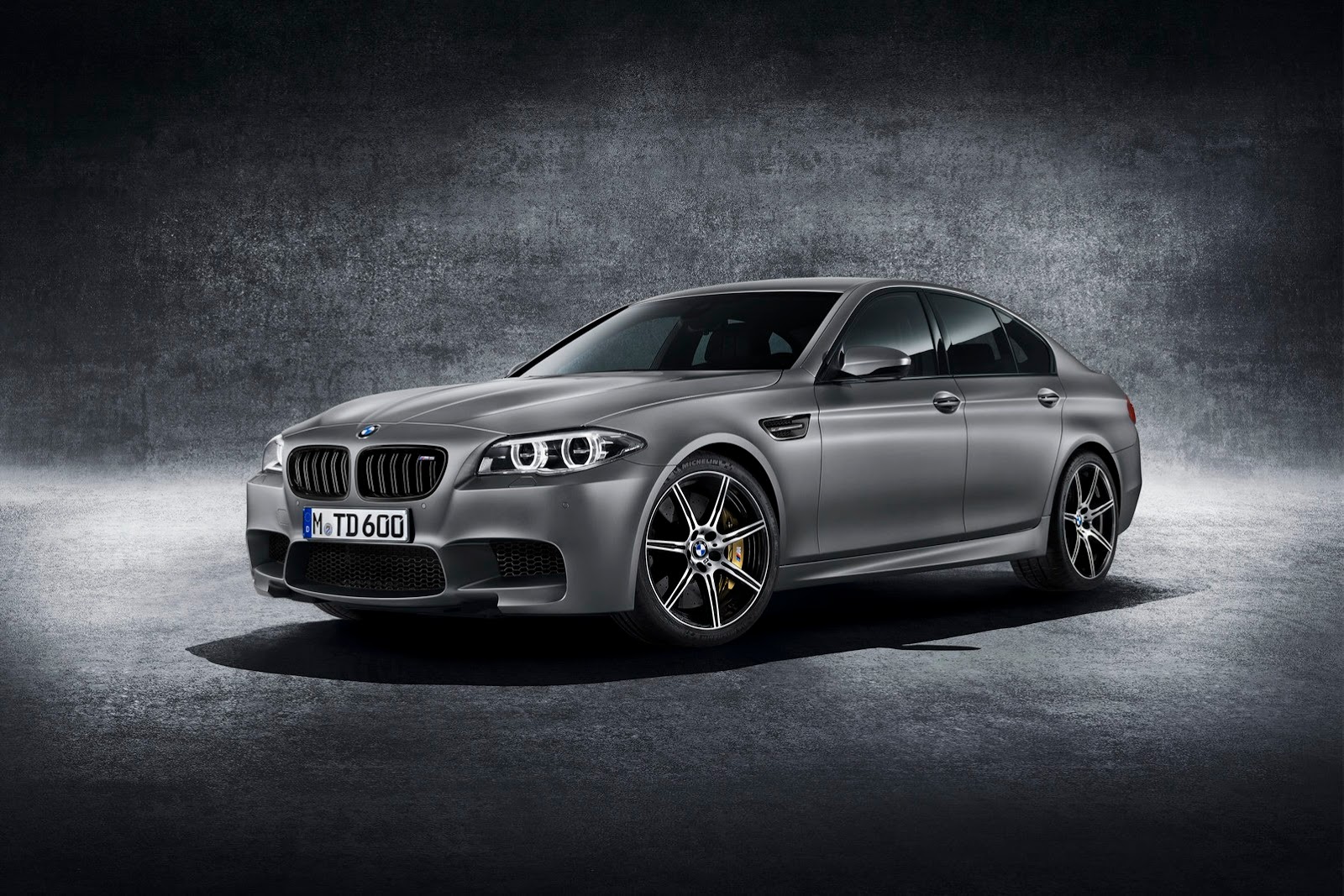 BMW M5 30th Anniversary Edition revealed - Image 1